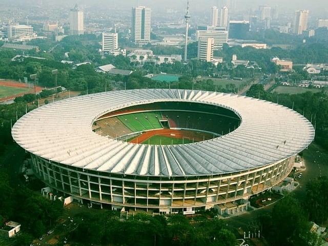 sân vận động Bung Karno (3)